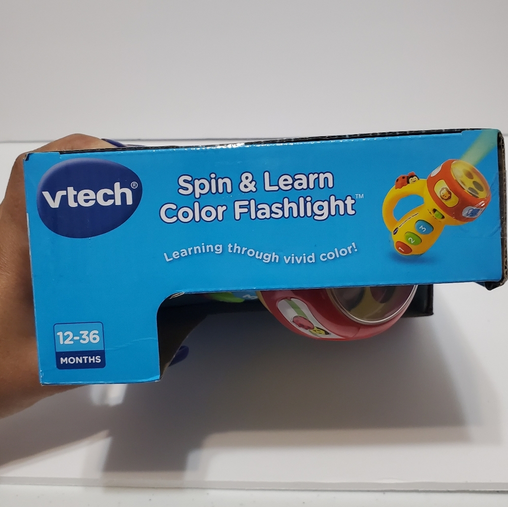 VTECH Spin & Learn Color Flashlight - Picture 2 of 6